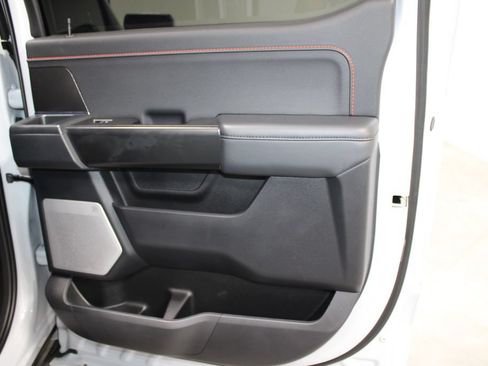 Used 2025 Ford F150 Raptor AWD/4WD image 28