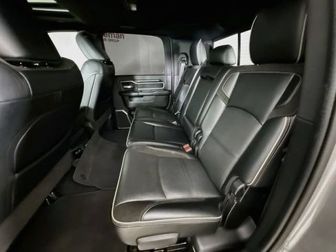 Used 2022 RAM 3500 Laramie AWD/4WD image 25