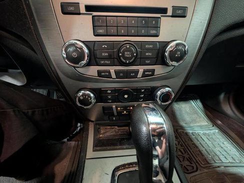 Used 2010 Ford Fusion SE FWD image 36