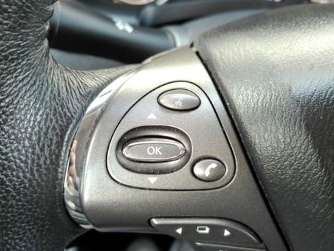 Used 2019 Nissan Murano SV image 33