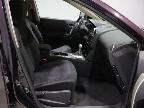 Used 2013 Nissan Rogue S w/ Special Edition Pkg AWD/4WD image 22