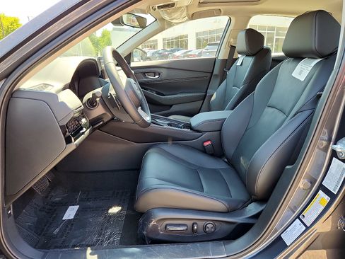 New 2026 Honda Accord Touring image 9