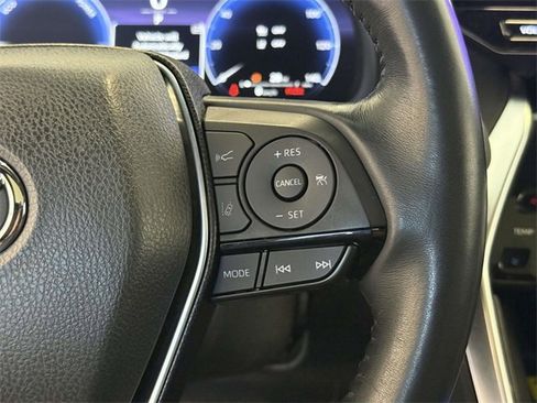 Used 2023 Toyota Venza image 33