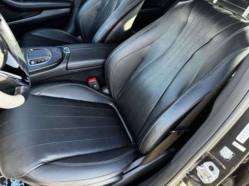 Used 2023 Mercedes-Benz E 350 Sedan image 18