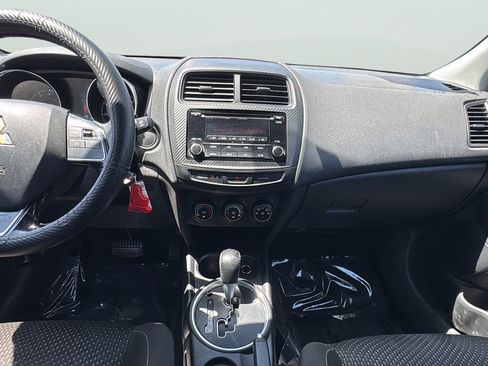Used 2016 Mitsubishi Outlander Sport ES FWD image 15