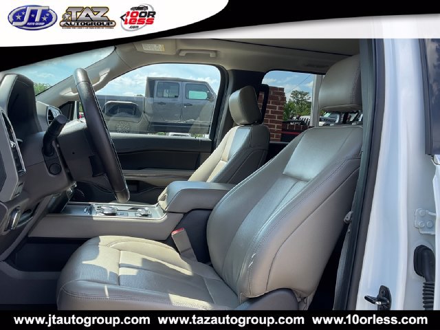 Used 2020 Ford Expedition XLT w/ Equipment Group 202A AWD/4WD image 10
