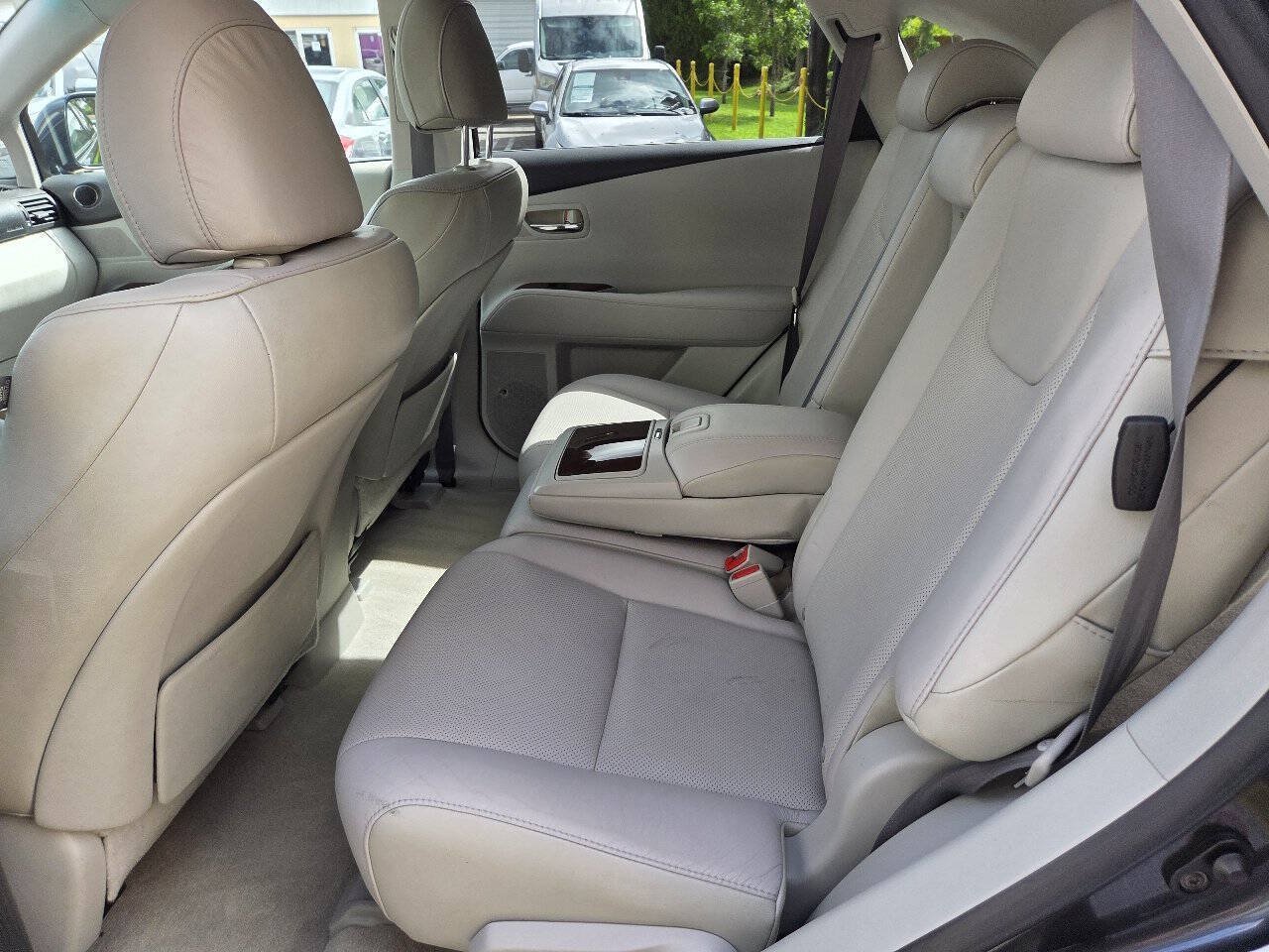 Used 2010 Lexus RX 350 2WD image 19