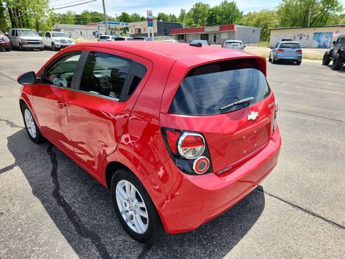 Used 2012 Chevrolet Sonic LT FWD image 5