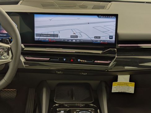 New 2026 BMW 530i w/ Premium Package RWD image 25