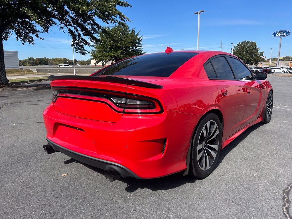 Used 2016 Dodge Charger R/T Scat Pack w/ Technology Group RWD image 9