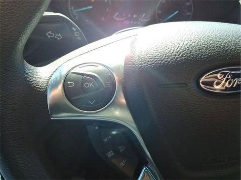 Used 2019 Ford Transit Connect XLT image 15