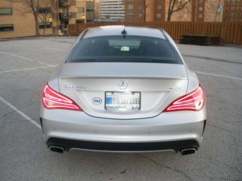 Used 2014 Mercedes-Benz CLA 250 4MATIC image 10