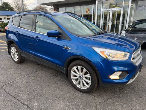 Used 2019 Ford Escape SEL FWD image 4