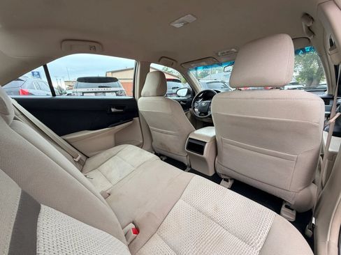 Used 2014 Toyota Camry LE FWD image 22