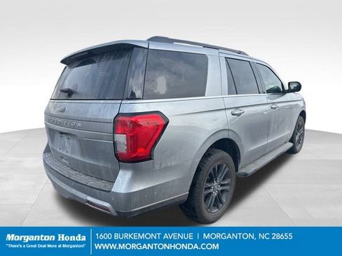 Used 2024 Ford Expedition XLT image 9