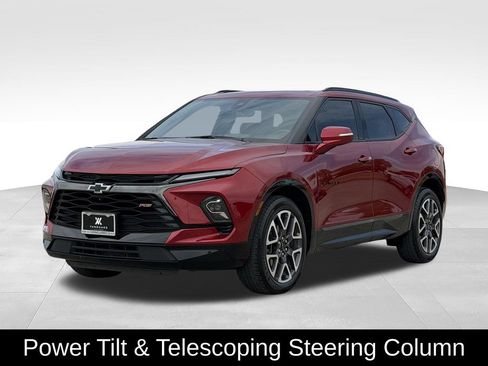 Used 2023 Chevrolet Blazer RS w/ Driver Confidence II Package FWD image 5