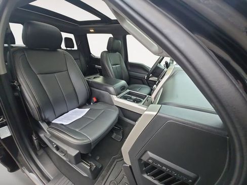 Used 2020 Ford F250 Lariat image 15