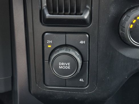 Used 2023 Ford F150 XLT w/ XTR Package AWD/4WD image 32