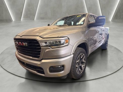 Used 2025 RAM 1500 Laramie w/ Sport Appearance Package AWD/4WD image 3