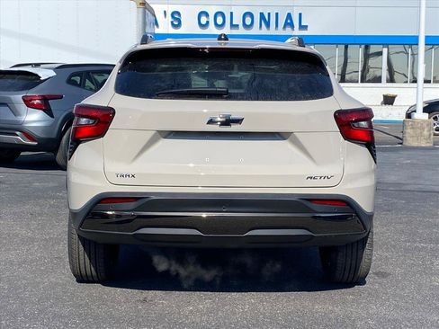 New 2026 Chevrolet Trax ACTIV w/ Driver Confidence Package FWD image 4
