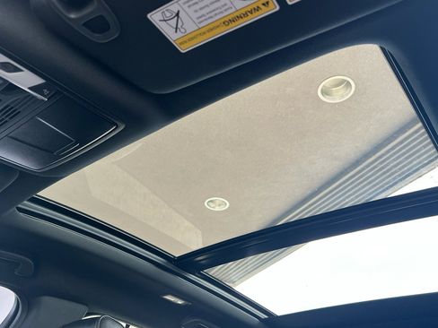 Used 2023 Acura MDX A-Spec image 32