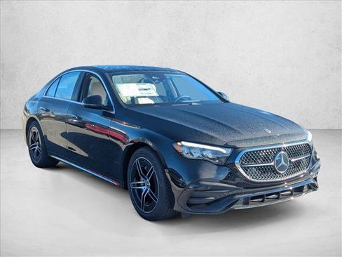 Used 2025 Mercedes-Benz E 350 Sedan image 6