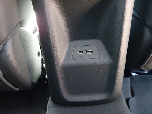 Used 2025 Buick Envision Sport Touring image 20