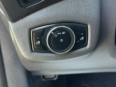 Used 2018 Ford Transit Connect XL FWD image 32