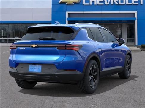 New 2026 Chevrolet Equinox EV LT FWD image 4