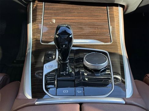 Used 2021 BMW X5 xDrive40i w/ Convenience Package image 13