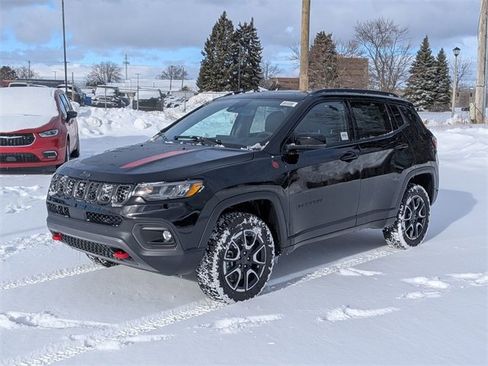 New 2026 Jeep Compass Trailhawk w/ Sun, Sound & Navigation Group image 1