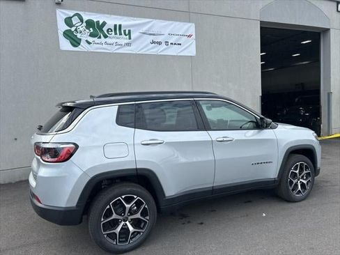 New 2026 Jeep Compass Limited AWD/4WD image 24