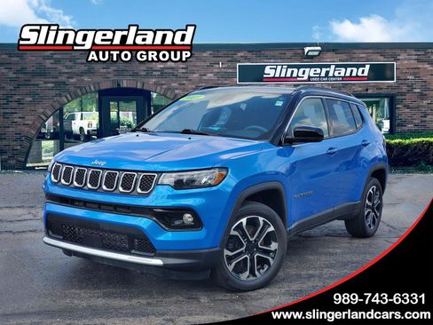 Used 2023 Jeep Compass Limited AWD/4WD image 1