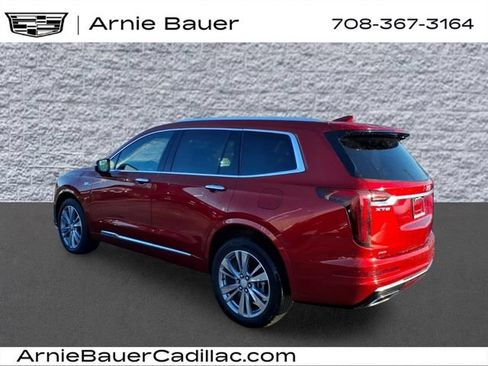 Used 2024 Cadillac XT6 Premium Luxury w/ Technology Package AWD/4WD image 9