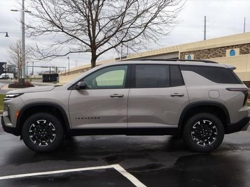 New 2026 Chevrolet Traverse Z71 w/ Enhanced Driving Package image 4