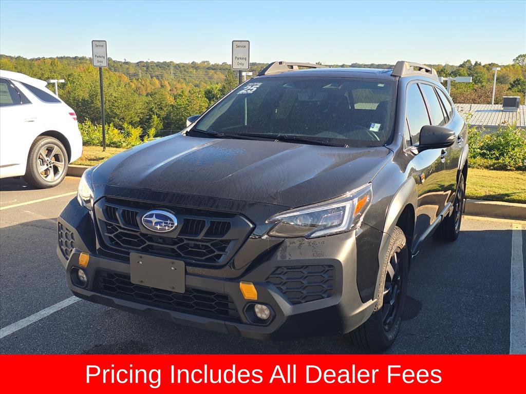 Used 2025 Subaru Outback Wilderness AWD/4WD image 3
