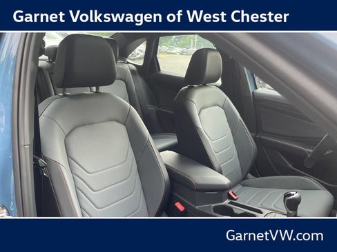 New 2026 Volkswagen Jetta GLI Autobahn FWD image 28