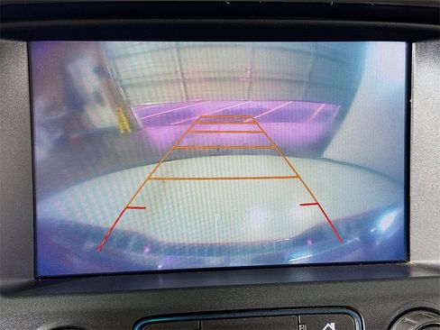 Used 2017 GMC Canyon Denali image 35