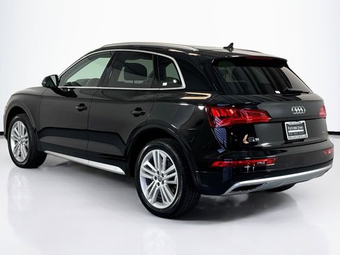 Used 2019 Audi Q5 2.0T Premium Plus w/ Premium Plus Package image 7