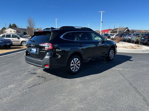 Used 2025 Subaru Outback Premium w/ Popular Package #1A image 4