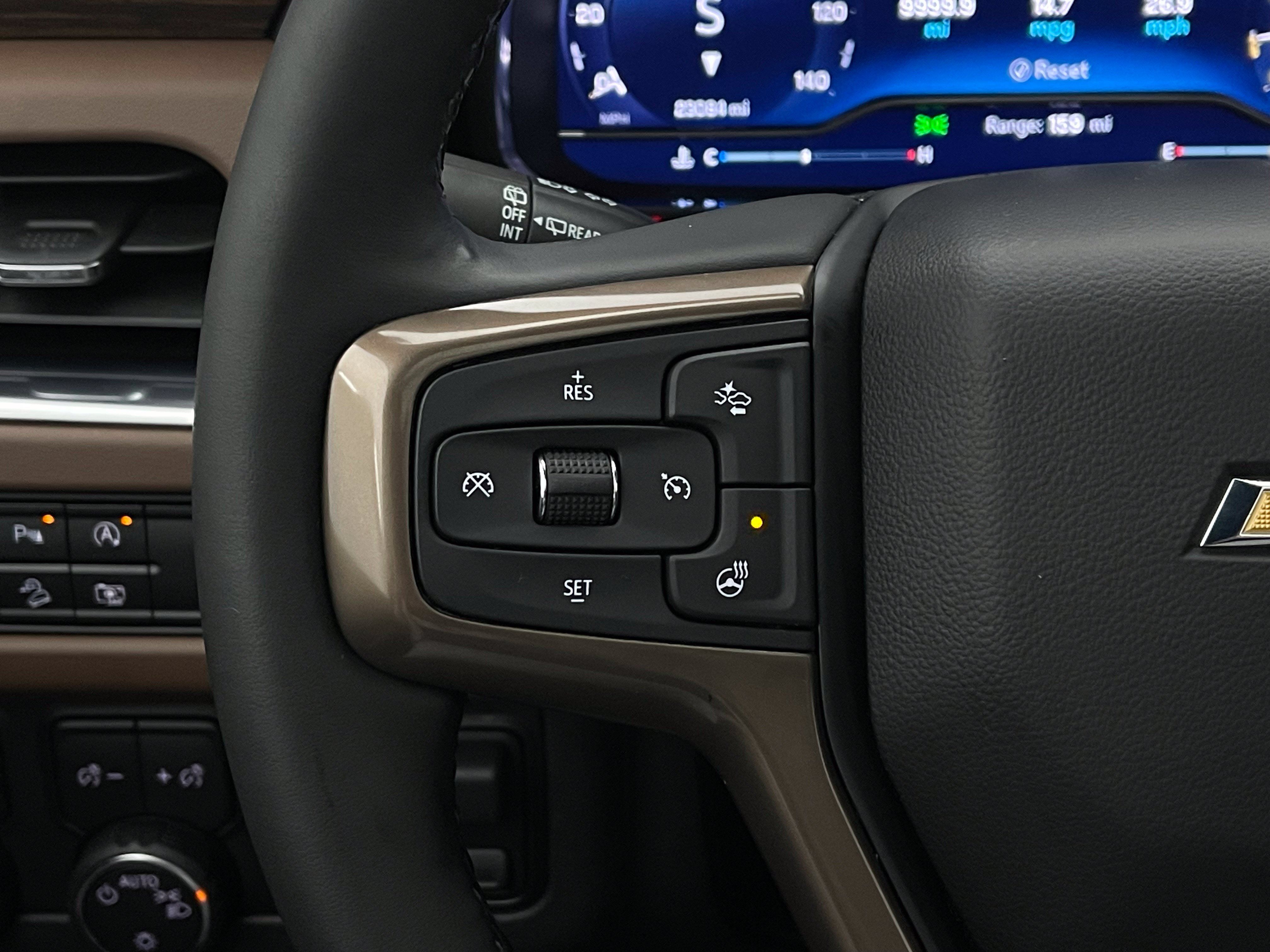 Used 2024 Chevrolet Tahoe High Country AWD/4WD image 26