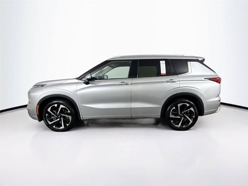 Used 2024 Mitsubishi Outlander SEL FWD image 14