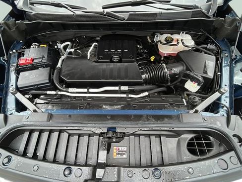 Certified 2024 Chevrolet Silverado 1500 LT AWD/4WD image 27