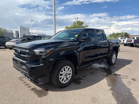 Used 2024 Toyota Tacoma SR5 RWD image 2