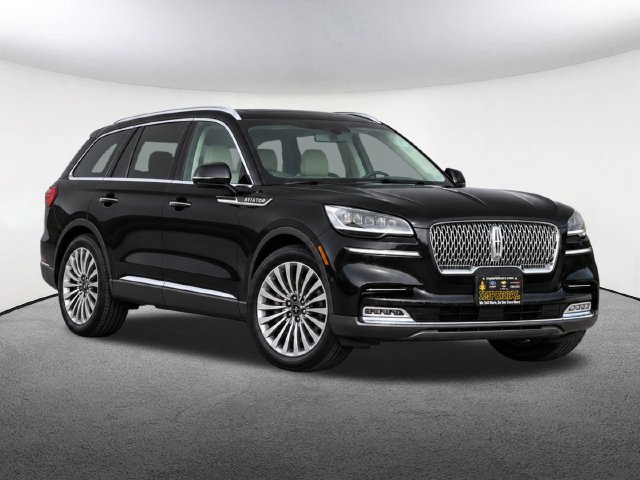 Used 2020 Lincoln Aviator Reserve w/ Elements Package Plus AWD/4WD image 2