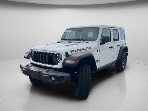 Used 2025 Jeep Wrangler Unlimited Rubicon image 14