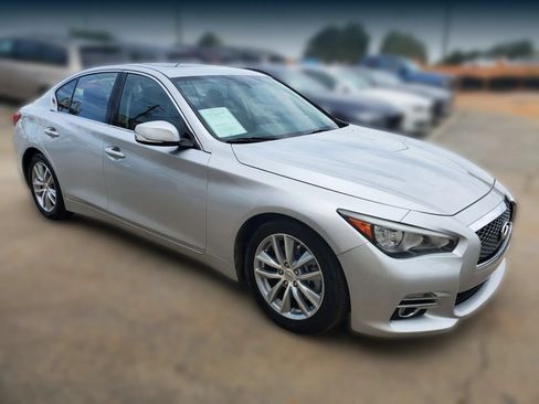 Used 2014 INFINITI Q50 Premium w/ Navigation Package AWD/4WD image 18