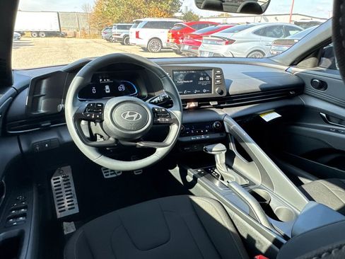 New 2026 Hyundai Elantra Sport image 13