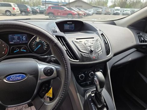 Used 2014 Ford Escape S w/ Equipment Group 101B FWD image 17