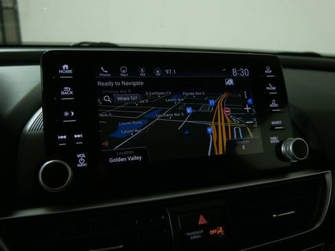 Used 2020 Honda Accord Touring image 32